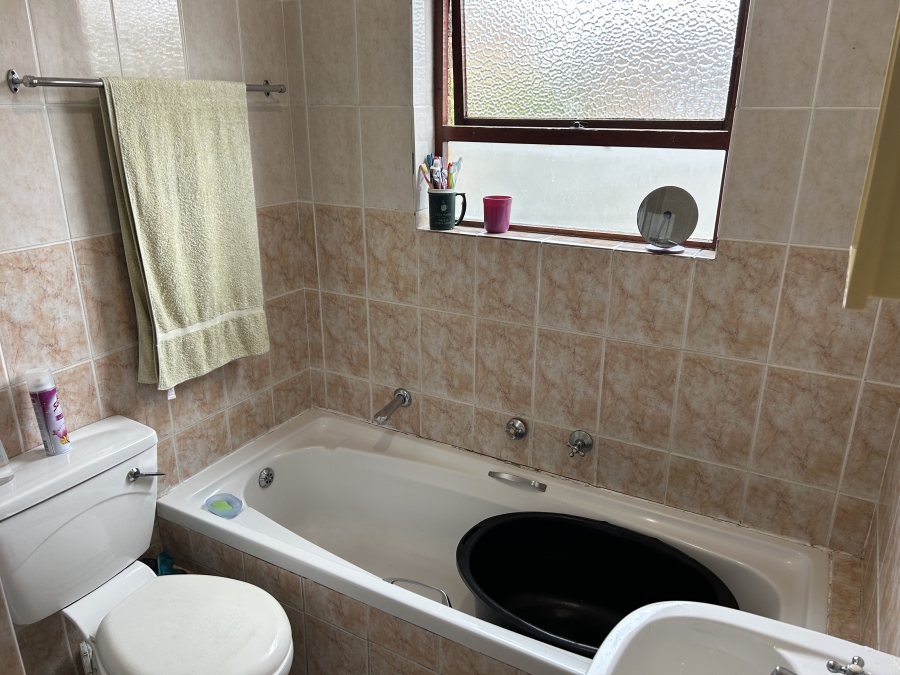 2 Bedroom Property for Sale in Ferndale Western Cape
